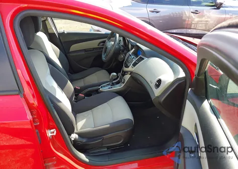 2015 Chevrolet Cruze Ls Auto z USA, uszkodzony, nr VIN 1G1PA5SHXF7174629